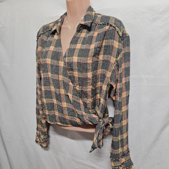 Free People We the Free Running Wild Plaid Wrap Top Women Size S - Picture 7 of 16